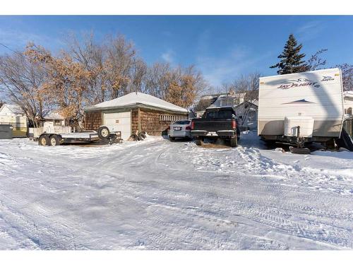 5111 54 Avenue, Viking, AB - Outdoor