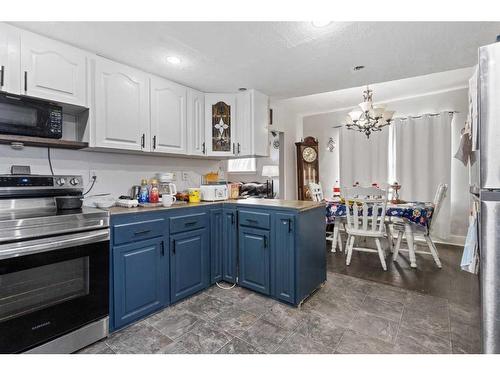 5111 54 Avenue, Viking, AB - Indoor Photo Showing Kitchen