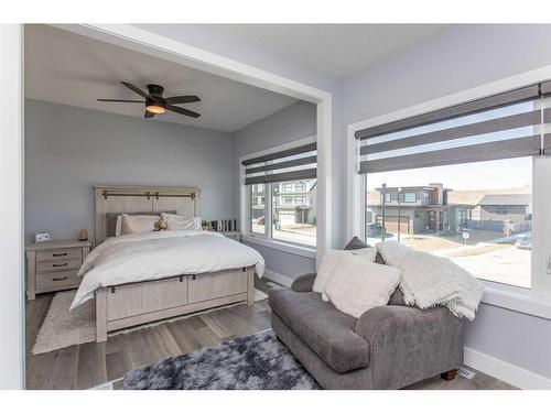 4175 Ryders Ridge Boulevard, Sylvan Lake, AB - Indoor Photo Showing Bedroom