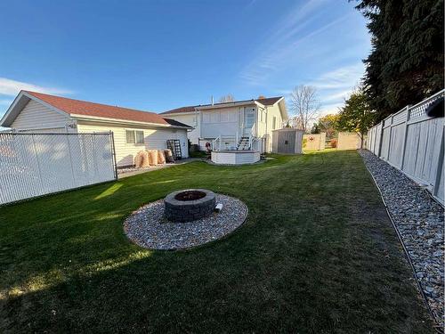 6002 54 Avenue, Camrose, AB - Outdoor