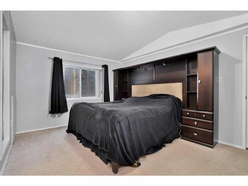 91 Northland Drive, Rural Clearwater County, AB - Indoor Photo Showing Bedroom