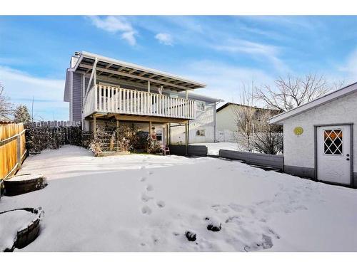 5836 58 Street, Rocky Mountain House, AB - Outdoor