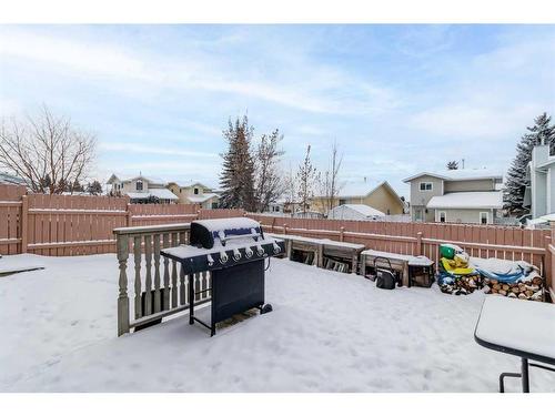 52 Elliot Crescent, Red Deer, AB - Outdoor