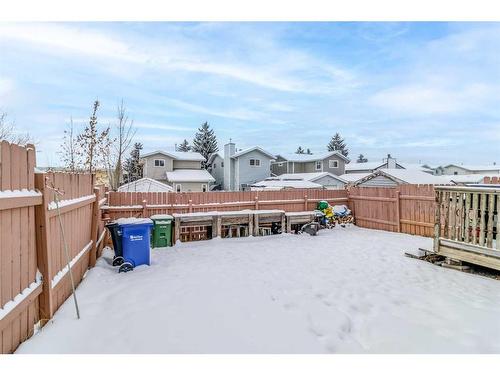 52 Elliot Crescent, Red Deer, AB - Outdoor