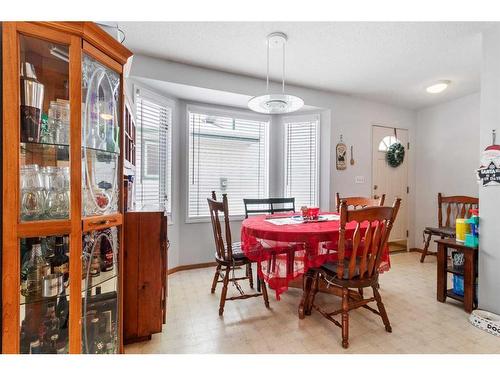 52 Elliot Crescent, Red Deer, AB - Indoor Photo Showing Dining Room