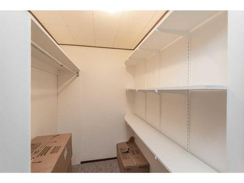 5214 Silverpark Close, Olds, AB - Indoor With Storage