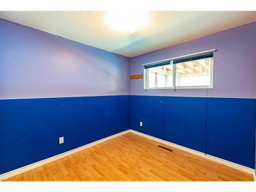 6023 50 A Avenue, Stettler, AB - Indoor Photo Showing Other Room