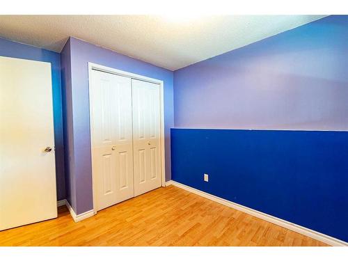 6023 50 A Avenue, Stettler, AB - Indoor Photo Showing Other Room