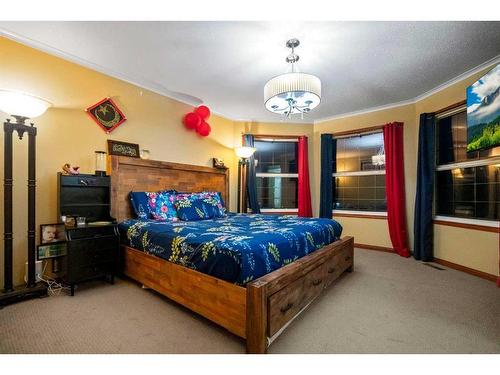 2506 Valleyview Drive, Camrose, AB - Indoor Photo Showing Bedroom