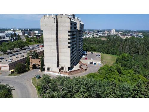 912-4902 37 Street, Red Deer, AB - Outdoor With View