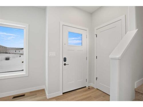 15 Gray Close, Sylvan Lake, AB - Indoor Photo Showing Other Room