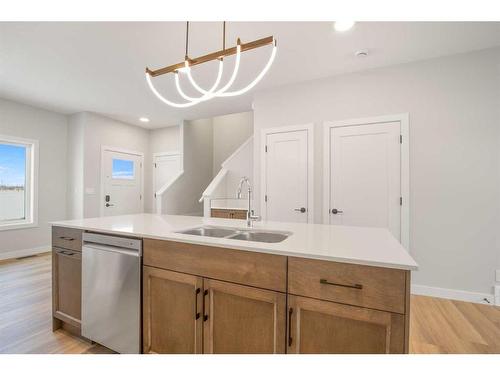 15 Gray Close, Sylvan Lake, AB - Indoor Photo Showing Kitchen With Double Sink