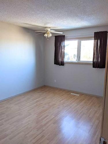 5722 56 Street, Rocky Mountain House, AB - Indoor Photo Showing Other Room