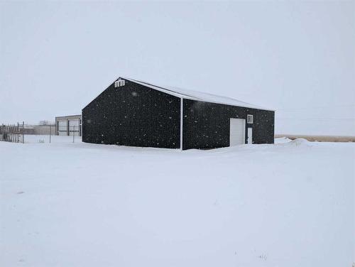 225 Elevator Road, Trochu, AB 