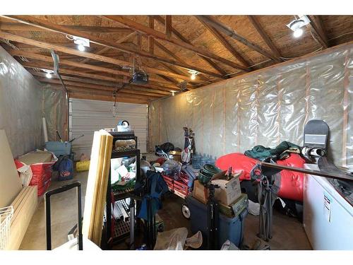 533 2Nd Avenue, Elnora, AB - Indoor Photo Showing Basement