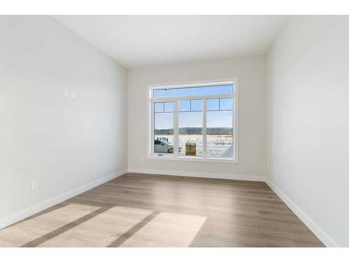 7 Ian Way, Sylvan Lake, AB - Indoor Photo Showing Other Room