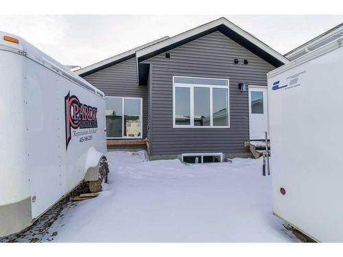 7 Ian Way, Sylvan Lake, AB - Outdoor