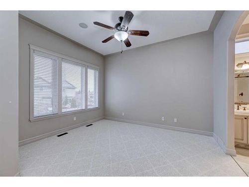 186 Alberts Close, Red Deer, AB - Indoor Photo Showing Other Room