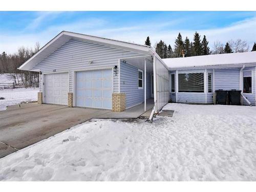 2-802 1 Street Nw, Sundre, AB - Outdoor