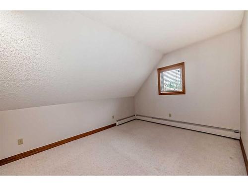 68 Payne Close, Red Deer, AB - Indoor Photo Showing Other Room