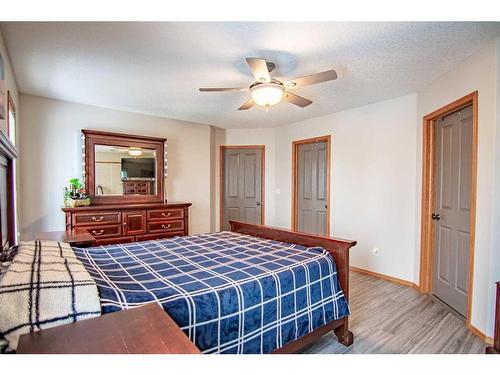 13 Leung Close, Red Deer, AB - Indoor Photo Showing Bedroom