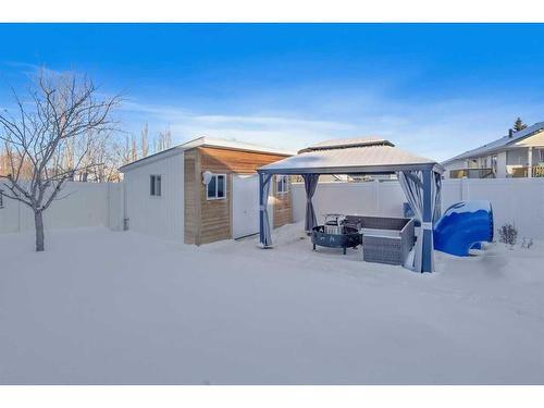 38 Fieldstone, Sylvan Lake, AB - Outdoor