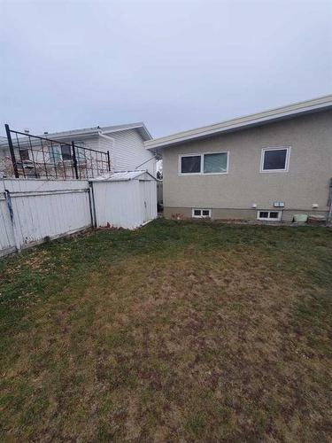 2520 13 Avenue North, Lethbridge, AB - Outdoor