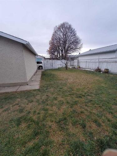 2520 13 Avenue North, Lethbridge, AB - Outdoor