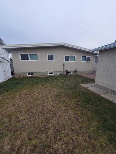 2520 13 Avenue North, Lethbridge, AB - Outdoor