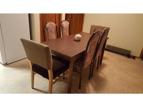 2520 13 Avenue North, Lethbridge, AB -  Photo Showing Dining Room