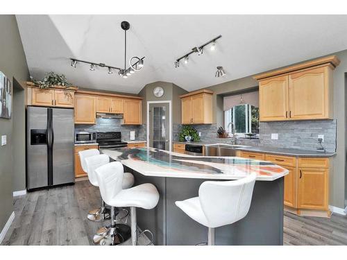 42064 Hwy #13, Rural Wetaskiwin No. 10, County Of, AB - Indoor Photo Showing Kitchen With Double Sink