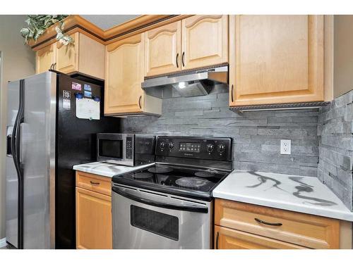 42064 Hwy #13, Rural Wetaskiwin No. 10, County Of, AB - Indoor Photo Showing Kitchen