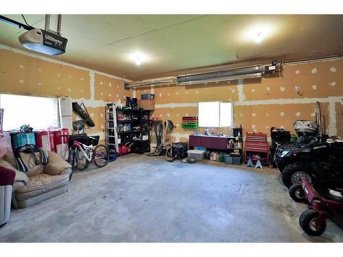 42064 Hwy #13, Rural Wetaskiwin No. 10, County Of, AB - Indoor Photo Showing Garage