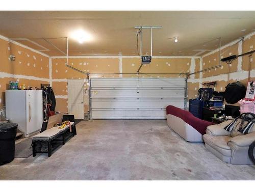 42064 Hwy #13, Rural Wetaskiwin No. 10, County Of, AB - Indoor Photo Showing Garage