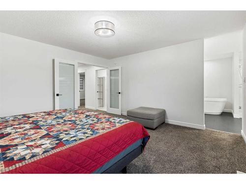 1090 Christie Vista Sw, Edmonton, AB - Indoor Photo Showing Bedroom