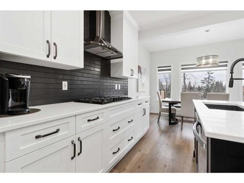 1090 Christie Vista Sw, Edmonton, AB - Indoor Photo Showing Kitchen With Upgraded Kitchen