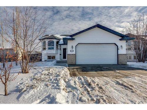 12 Hagerman Close, Sylvan Lake, AB - Outdoor