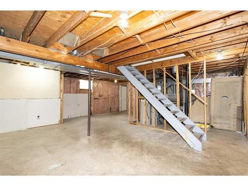 44 Hill Crescent, Red Deer, AB - Indoor Photo Showing Basement