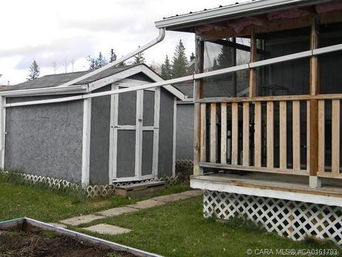 59-5311 60 Street, Rocky Mountain House, AB - Outdoor