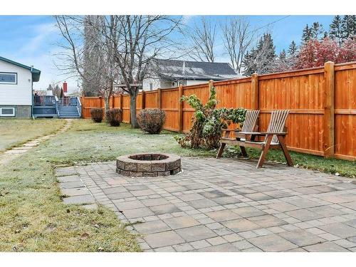 5532 55 Avenue, Lacombe, AB - Outdoor With Deck Patio Veranda With Backyard