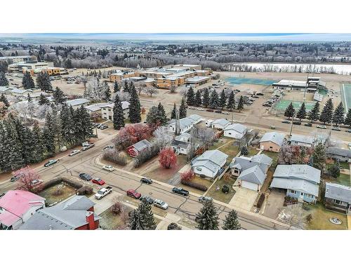 5532 55 Avenue, Lacombe, AB - Outdoor With View