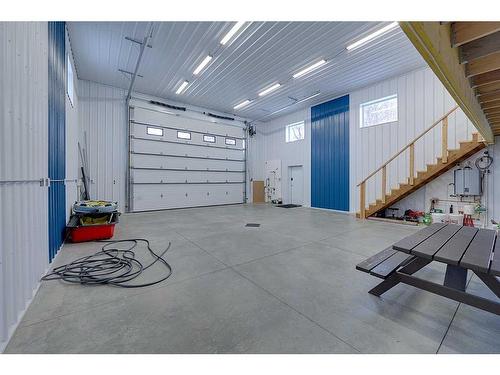 43-26553 Highway 11, Rural Red Deer County, AB - Indoor Photo Showing Garage