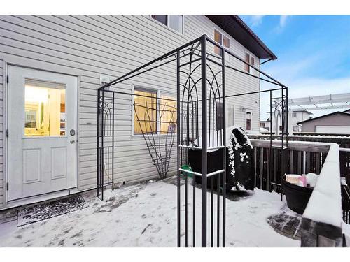 4514 44 Avenue Close, Rocky Mountain House, AB - Outdoor With Exterior