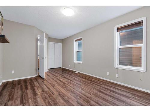 19 Horne Close, Sylvan Lake, AB - Indoor Photo Showing Other Room