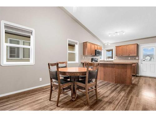 19 Horne Close, Sylvan Lake, AB - Indoor Photo Showing Dining Room