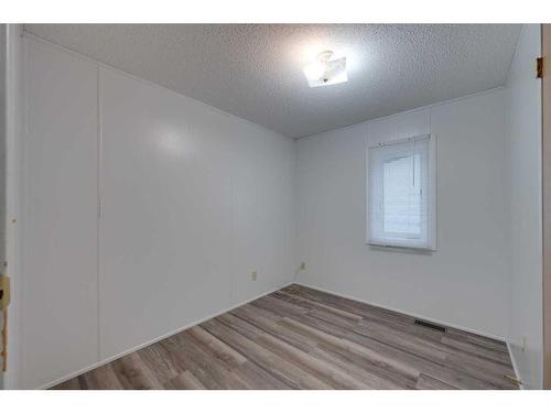 2119 19Th Avenue, Delburne, AB - Indoor Photo Showing Other Room