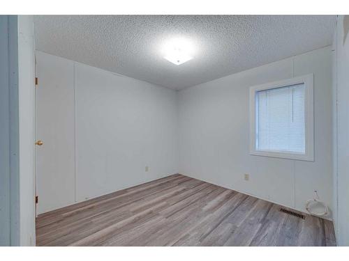 2119 19Th Avenue, Delburne, AB - Indoor Photo Showing Other Room