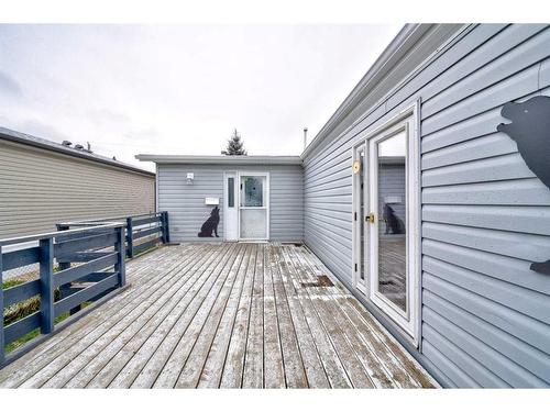 2119 19Th Avenue, Delburne, AB - Outdoor With Deck Patio Veranda With Exterior