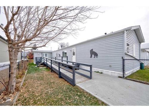 2119 19Th Avenue, Delburne, AB - Outdoor With Deck Patio Veranda With Exterior