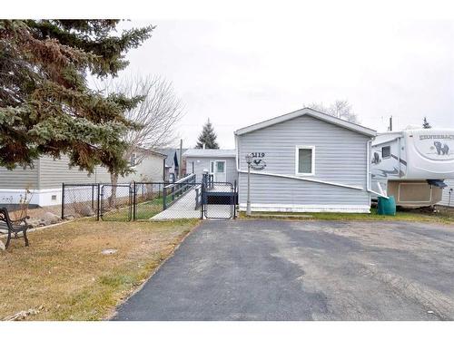 2119 19Th Avenue, Delburne, AB - Outdoor